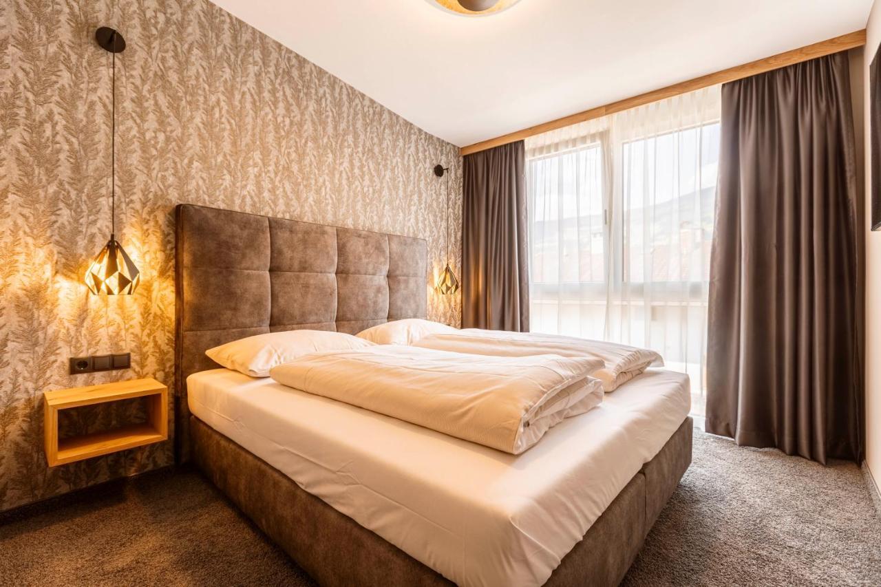 Zillertal Suites Fuegen By Alps Resorts Fügen Exterior foto